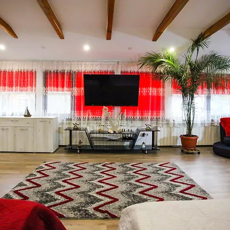 Δωμάτια σε οικογενειακή κατοικία Madi - Close To Κονστάντζα